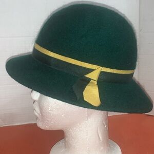 Vintage RARE… Green Mahara hat w/ striped ribbon
